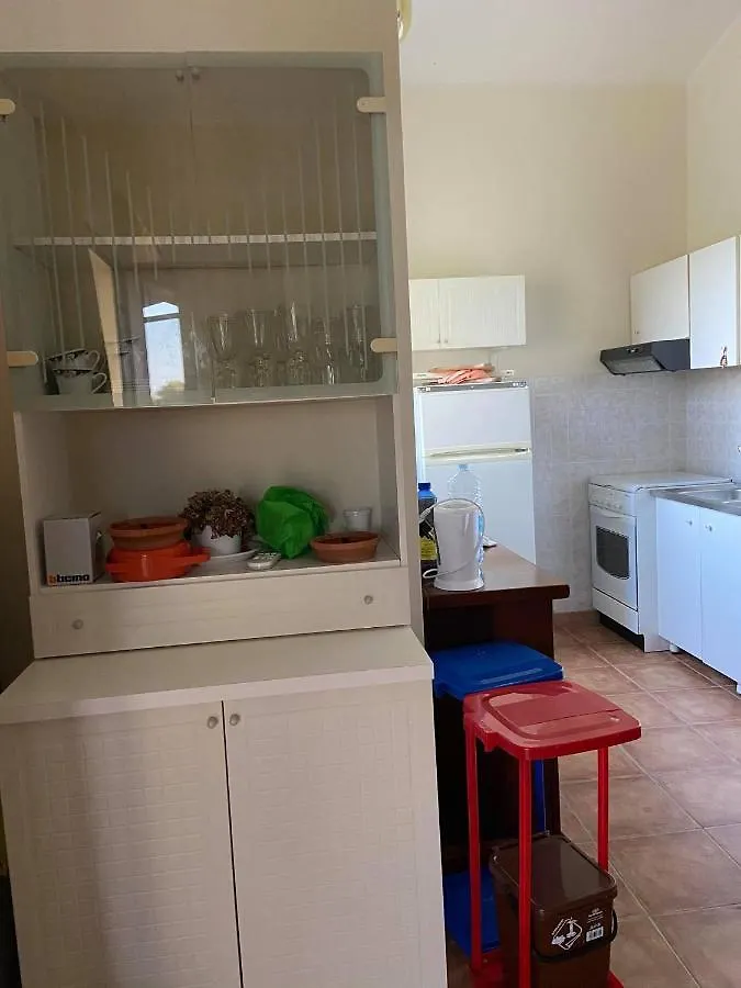Appartamento Sarrala Vista Mare Tertenìa Apartman